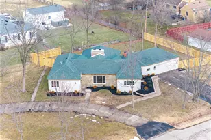 1884 N Longview St, Beavercreek, OH 45432 - Photo 1