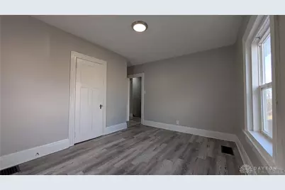 1105 Pursell Avenue, Dayton, OH 45420 - Photo 9
