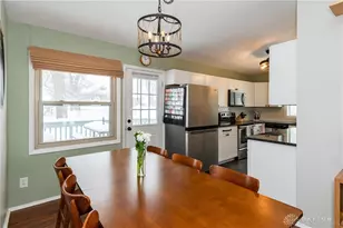 935 Fairacres Dr, Dayton, OH 45429 - Photo 17