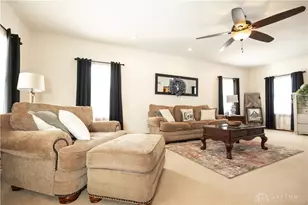 4661 Rosswood Ln, Springfield, OH 45502 - Photo 9