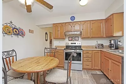 645 Preston Drive, Waynesville, OH 45068 - Photo 7