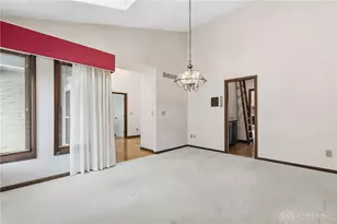 4400 Royal Ridge Way, Dayton, OH 45429 - Photo 27