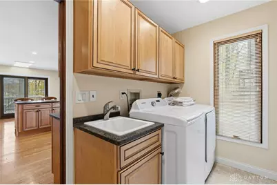 4400 Royal Ridge Way, Dayton, OH 45429 - Photo 21