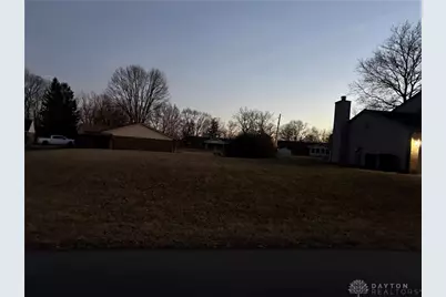 7540 Tuscola Drive, Dayton, OH 45426 - Photo 7