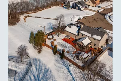 825 Chaucer Lane, Tipp City, OH 45371 - Photo 67