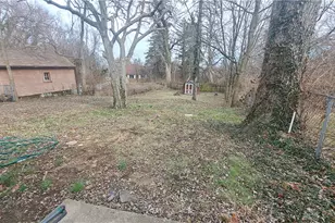 148 Valleyview Dr, Dayton, OH 45405 - Photo 3