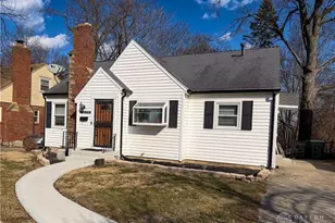 148 Valleyview Dr, Dayton, OH 45405 - Photo 1