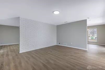 211 Whittington Drive, Centerville, OH 45459 - Photo 5