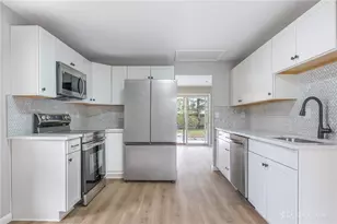 211 Whittington Dr, Centerville, OH 45459 - Photo 13