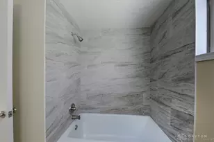 12130 Lakefront Dr, Hillsboro, OH 45133 - Photo 19