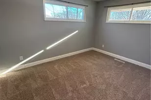 4595 Metlic Dr, Dayton, OH 45424 - Photo 9