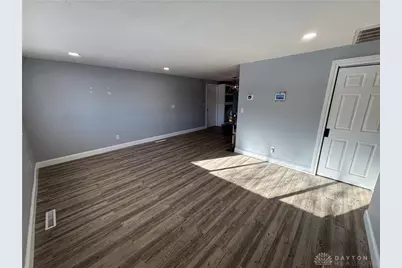 4595 Metlic Drive, Dayton, OH 45424 - Photo 3