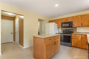 2208 Harmony Dr, Xenia, OH 45385 - Photo 13