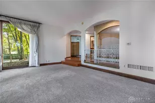 701 E Schantz Ave, Oakwood, OH 45419 - Photo 9