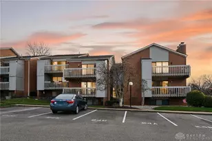 1124 Eagle Feather Cir, West Carrollton, OH 45449 - Photo 1