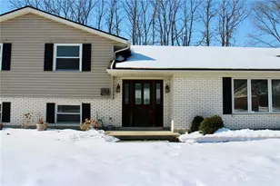 313 Scott Dr, Englewood, OH 45322 - Photo 3