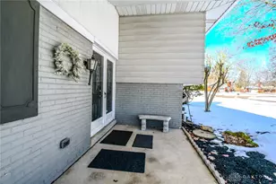 906 New England Ave, Dayton, OH 45429 - Photo 5