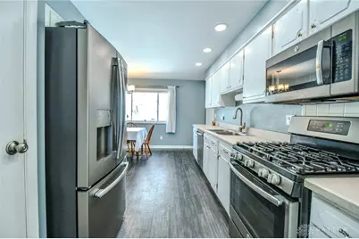 906 New England Avenue, Dayton, OH 45429 - Photo 13