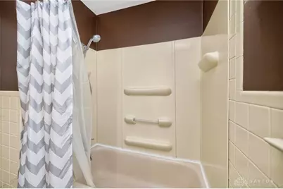 3833 Sterling Drive, Franklin, OH 45005 - Photo 19