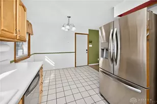 3833 Sterling Dr, Franklin, OH 45005 - Photo 13