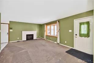 3833 Sterling Dr, Franklin, OH 45005 - Photo 5