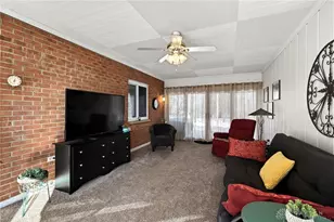 190 Lyons Dr, Dayton, OH 45459 - Photo 39