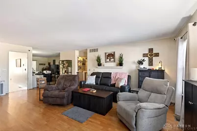 190 Lyons Drive, Dayton, OH 45459 - Photo 9