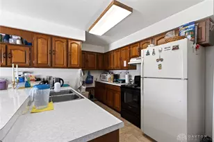 190 Lyons Dr, Dayton, OH 45459 - Photo 79