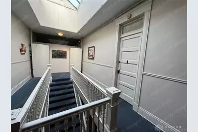 44 W High Street #D, Springfield, OH 45502 - Photo 3