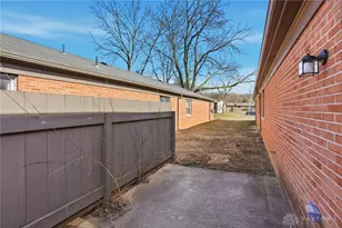 5450 Dunmore Dr, Dayton, OH 45459 - Photo 21