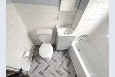 928 Burleigh Avenue, Dayton, OH 45402 - Photo 7