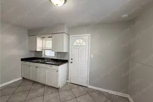 1205 Shaftesbury Rd, Dayton, OH 45406 - Photo 7