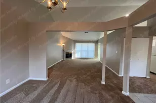 909 Sunset Dr, Englewood, OH 45322 - Photo 7