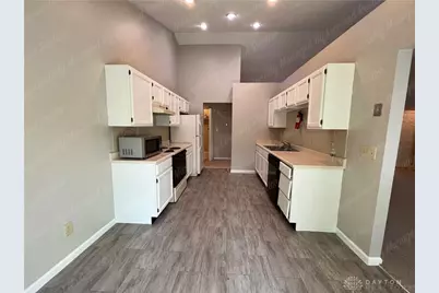 909 Sunset Drive, Englewood, OH 45322 - Photo 17