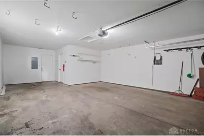 174 Waterford Drive, Dayton, OH 45458 - Photo 29