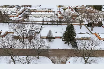 174 Waterford Drive, Dayton, OH 45458 - Photo 33