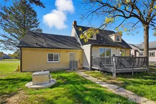 2512 Harshman Rd, Dayton, OH 45424 - Photo 15