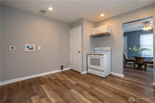 2230 Hazelton Ave, Dayton, OH 45431 - Photo 15