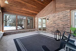 981 Pheasant Run Dr, Dayton, OH 45458 - Photo 5