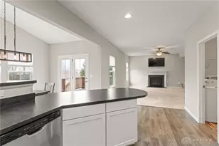 1552 Cedar Creek Dr, Dayton, OH 45458 - Photo 25