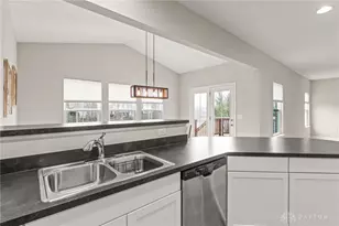 1552 Cedar Creek Dr, Dayton, OH 45458 - Photo 17