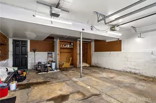 4130 Bronze Leaf Ct, Dayton, OH 45424 - Photo 37