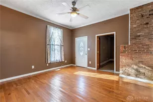 27 Cross St, Bloomingburg, OH 43106 - Photo 5