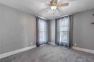 27 Cross St, Bloomingburg, OH 43106 - Photo 15