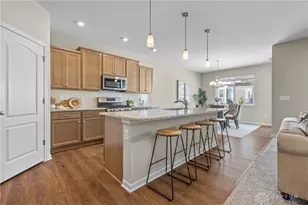 1382 Brookchase Cir, Maineville, OH 45039 - Photo 15