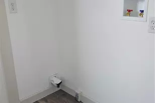 35 Vincent St, Dayton, OH 45405 - Photo 9