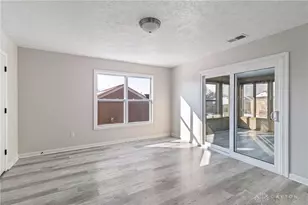 8041 Bushclover Dr, Tipp City, OH 45371 - Photo 17