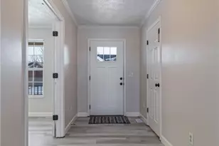 8041 Bushclover Dr, Tipp City, OH 45371 - Photo 3