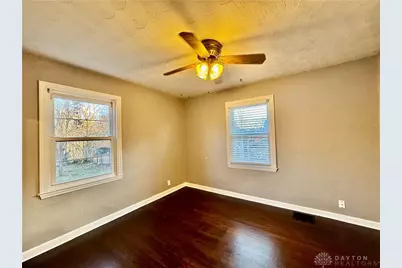 1240 Delaine Avenue, Dayton, OH 45419 - Photo 11