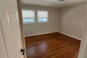 3320 Valleywood Dr, Dayton, OH 45429 - Photo 5